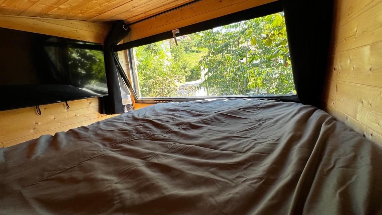 La Cabane Du 375, Piscine Clim,Jacuzzi Et Insolite Saint-Jean-de-Moirans Kültér fotó